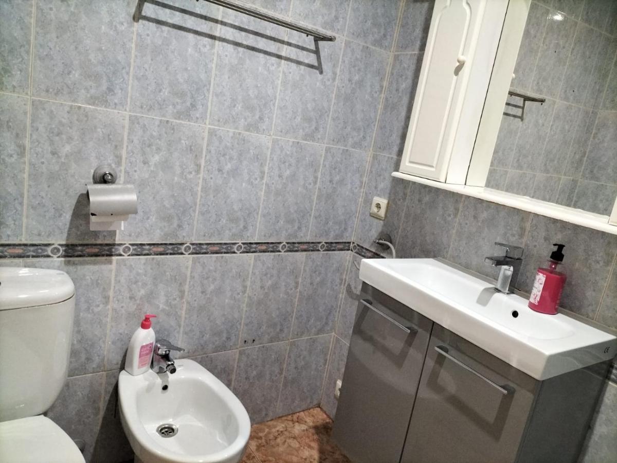 Habitacion Tranquila Y Familiar Madryt Zewnętrze zdjęcie